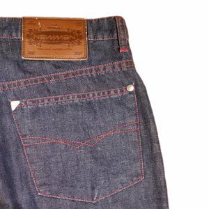NWOT NEWMAN Women's Blue Straight Jeans (Size 26)